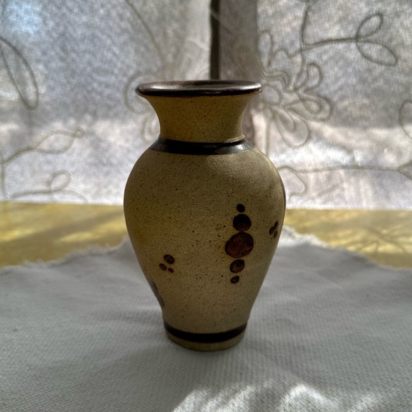 Tonala Mexico Small Pottery Vase Roadrunner - Picture 3 of 10